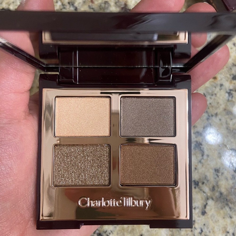 Charlotte tilbury “the golden goddess”
